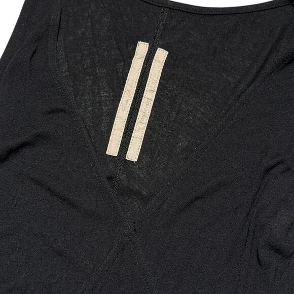 SS22 fogachine V cut maxi dress - Picture 2 of 5